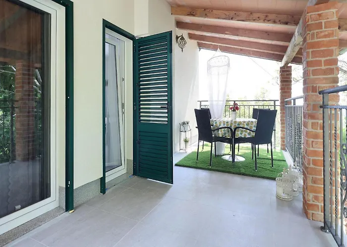 Kristina Istra Holiday home *